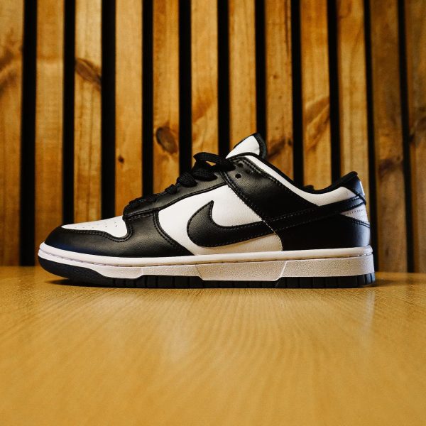 Nike Dunk Low Retro - Image 3