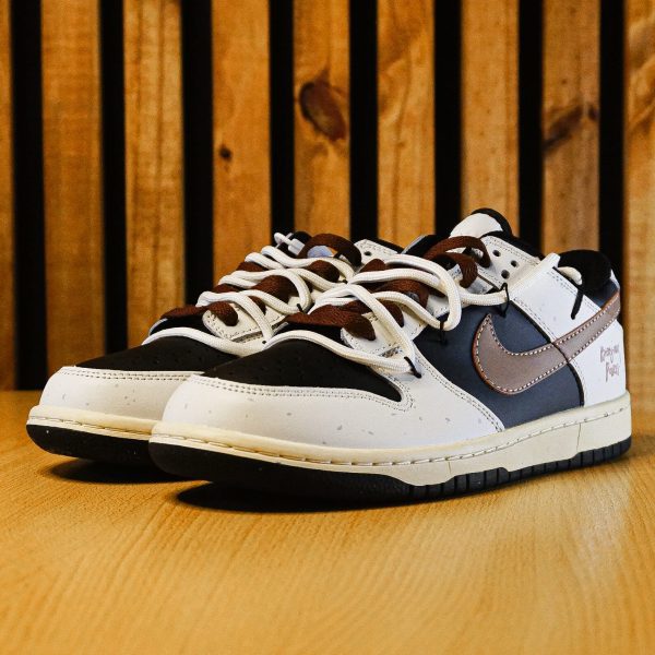Nike Dunk Low Bonjour Paris!
